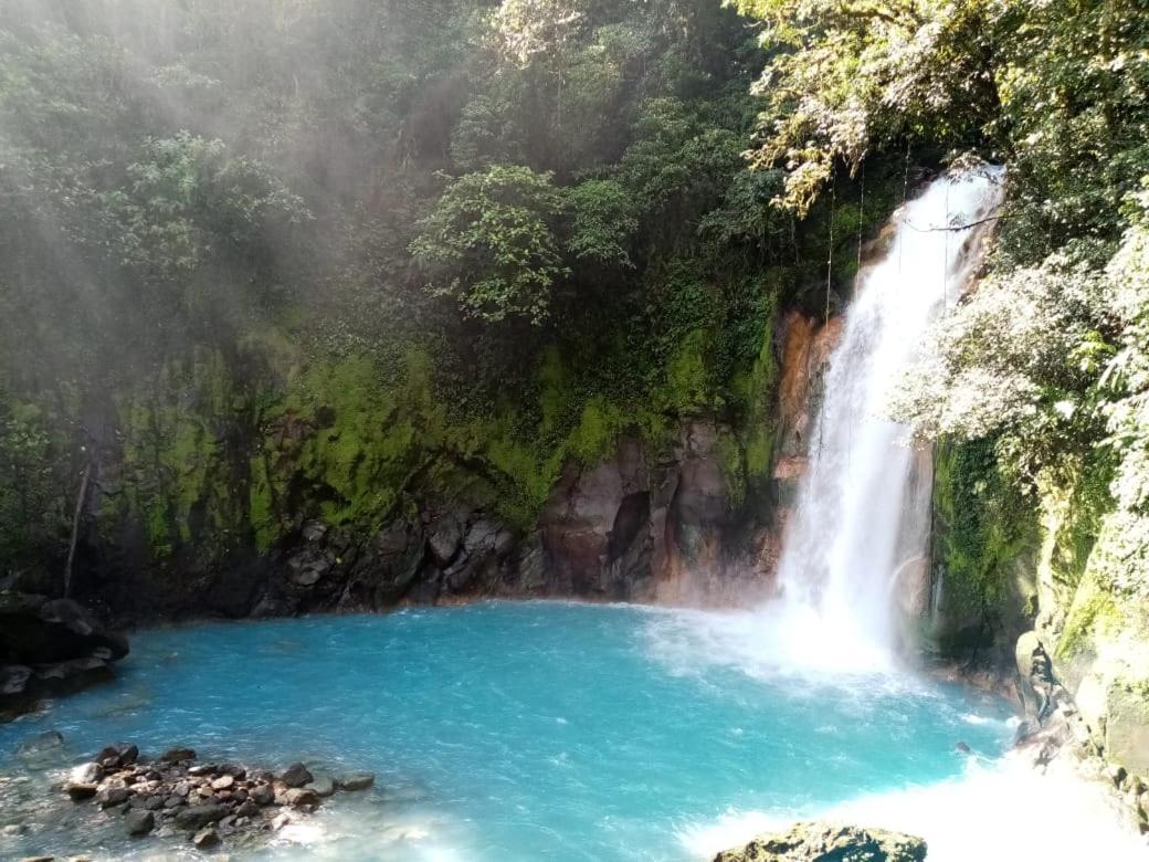 Posada Rio Celeste In Bed and Breakfast Εξωτερικό φωτογραφία