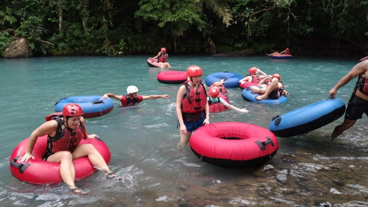 Posada Rio Celeste In Bed and Breakfast Εξωτερικό φωτογραφία